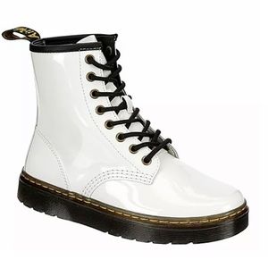 DR.MARTENS WOMENS ZAVALA COMBAT BOOT - WHITE